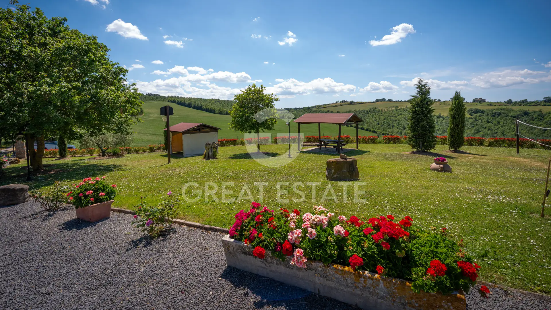 House 417m² in Italy, Viterbo. Priced at 1190000€ rent photo-7