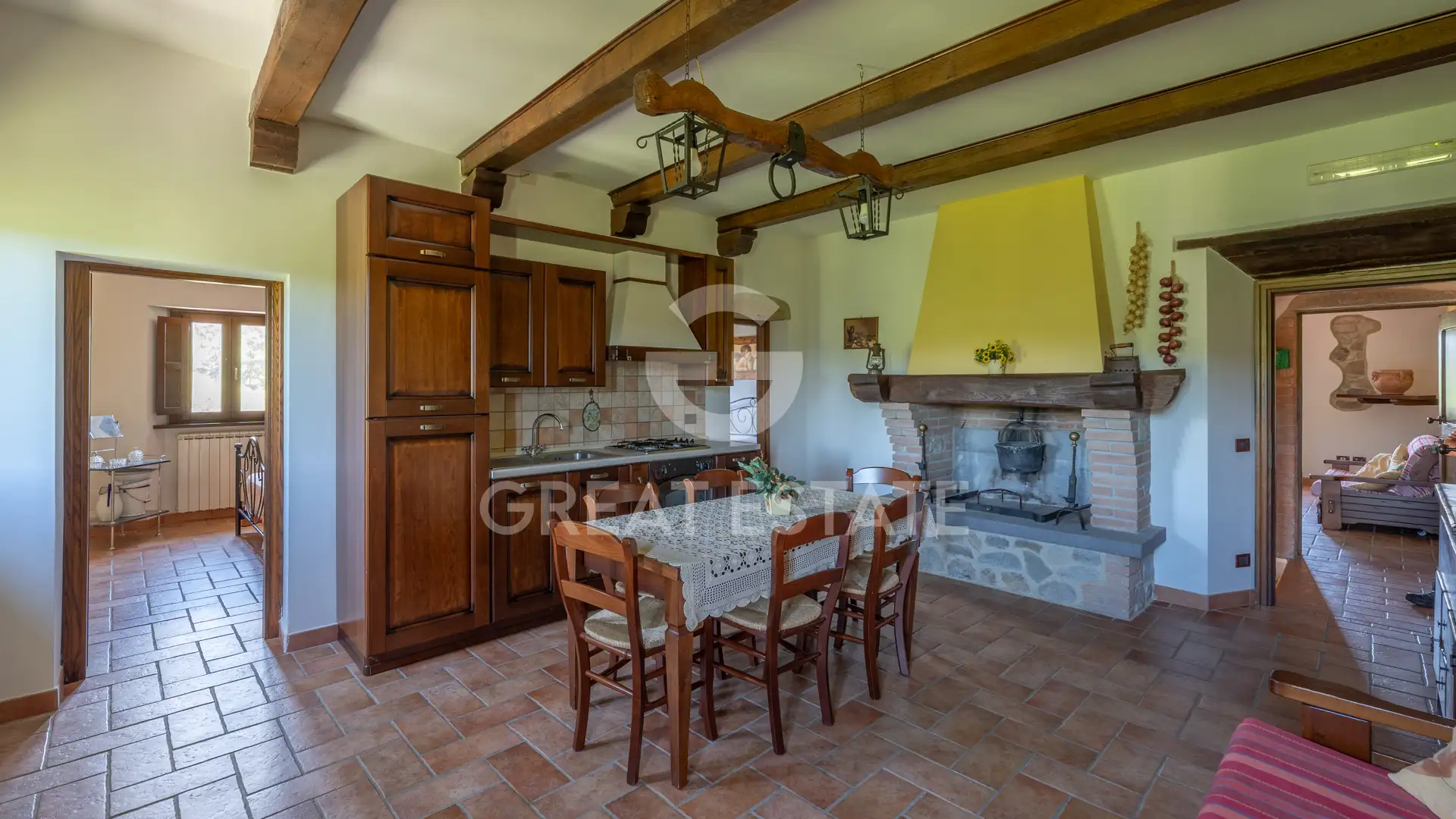 House 417m² in Italy, Viterbo. Priced at 1190000€ rent photo-15