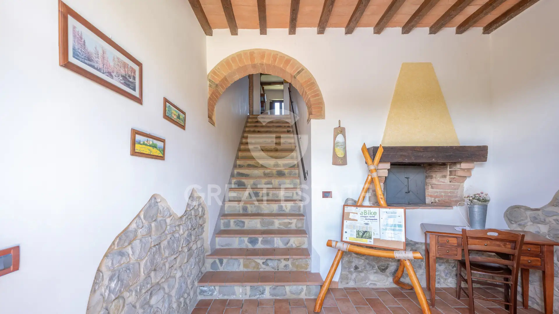 House 417m² in Italy, Viterbo. Priced at 1190000€ rent photo-11
