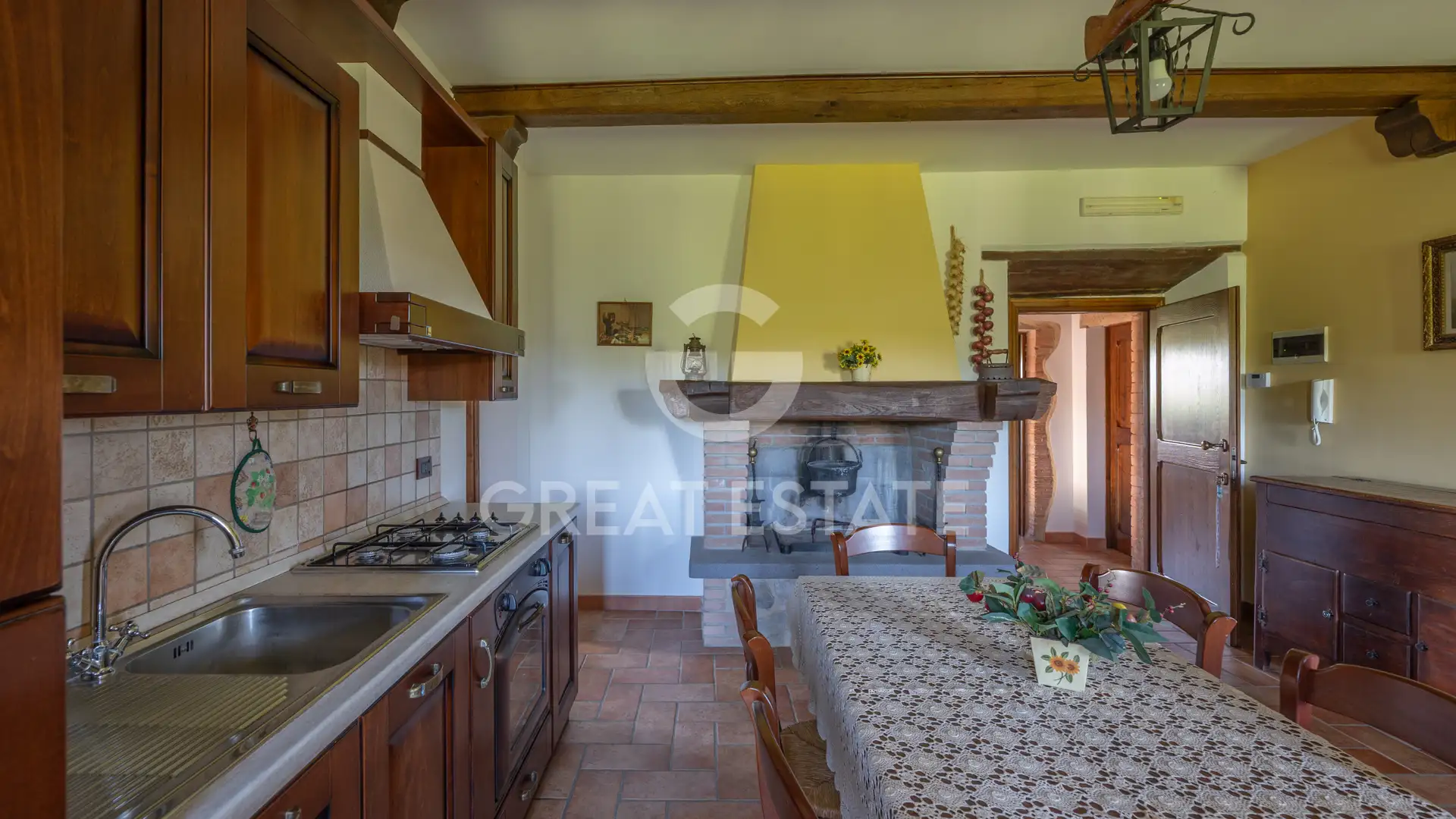 House 417m² in Italy, Viterbo. Priced at 1190000€ rent photo-14