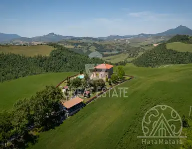Buy in Italy for 1190000€