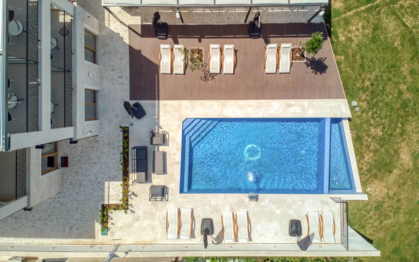 Villa 345m² in Montenegro, Budva. Priced at 1600000€ rent photo-4