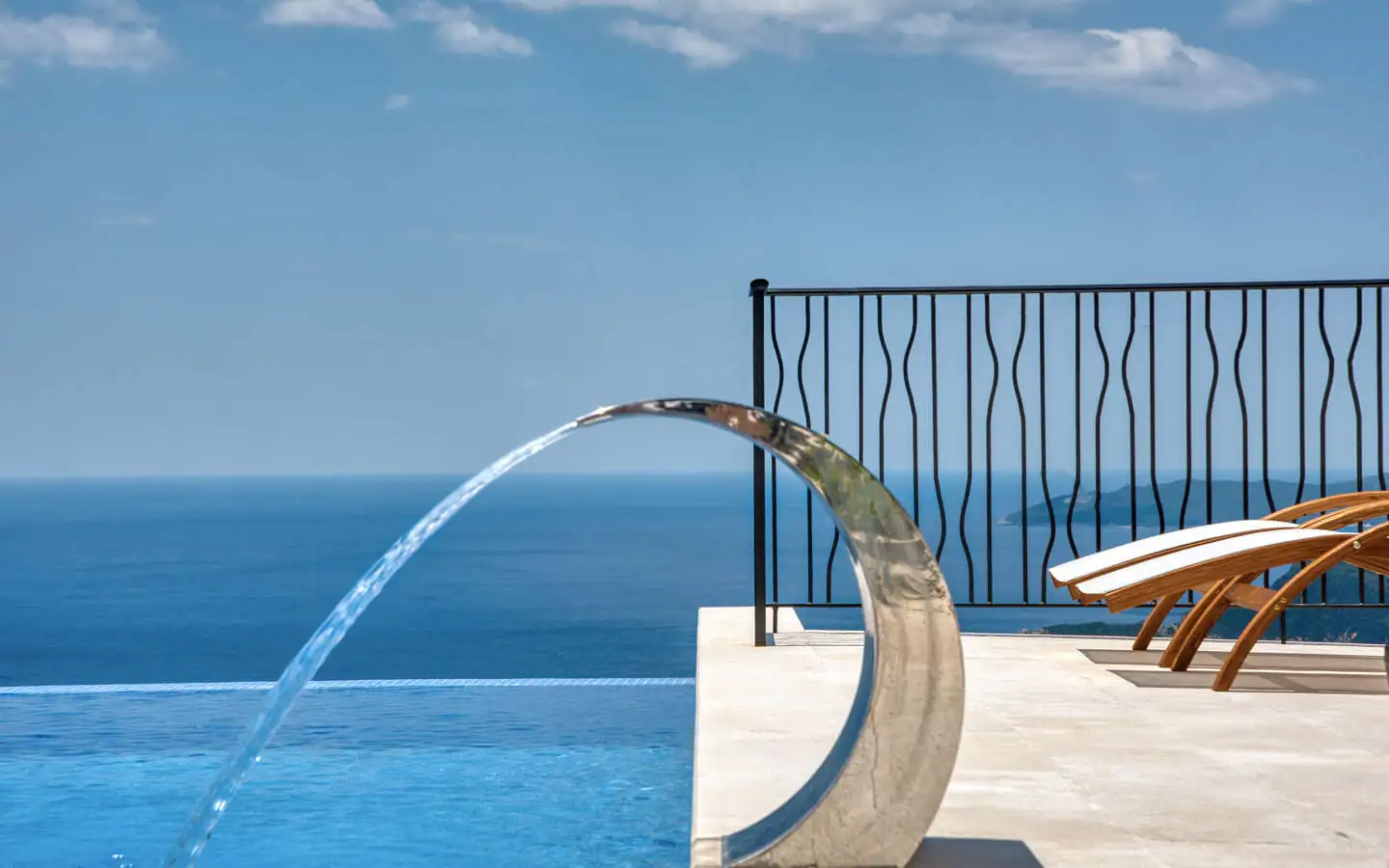 Villa 345m² in Montenegro, Budva. Priced at 1600000€ rent photo-7