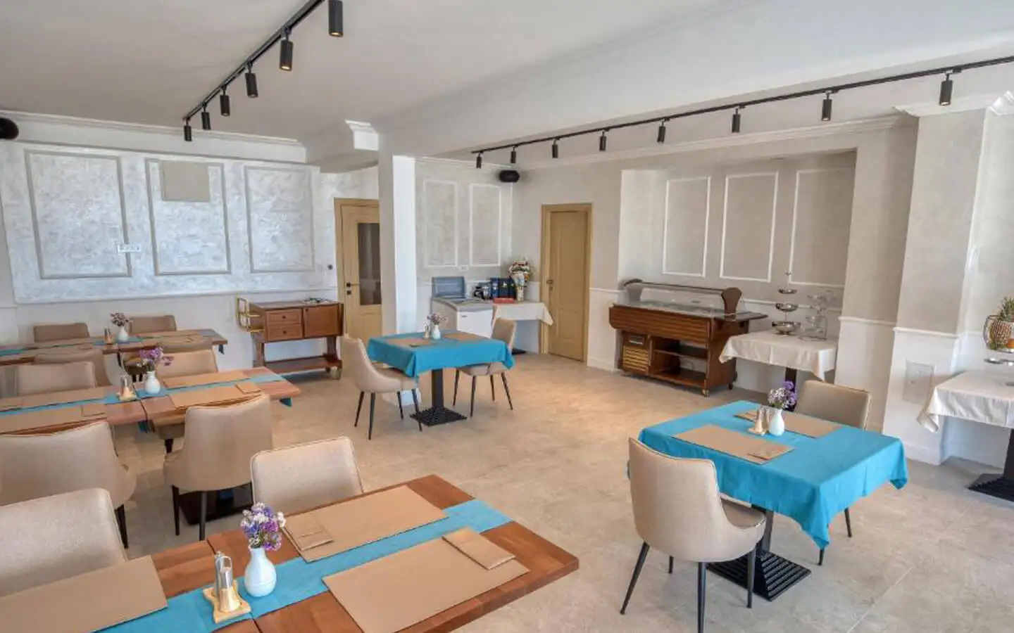 Villa 345m² in Montenegro, Budva. Priced at 1600000€ rent photo-16