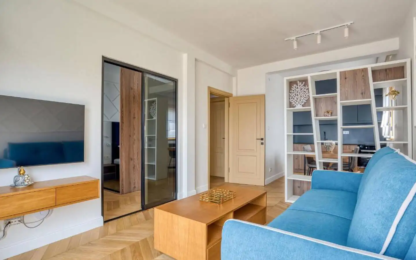 Villa 345m² in Montenegro, Budva. Priced at 1600000€ rent photo-20