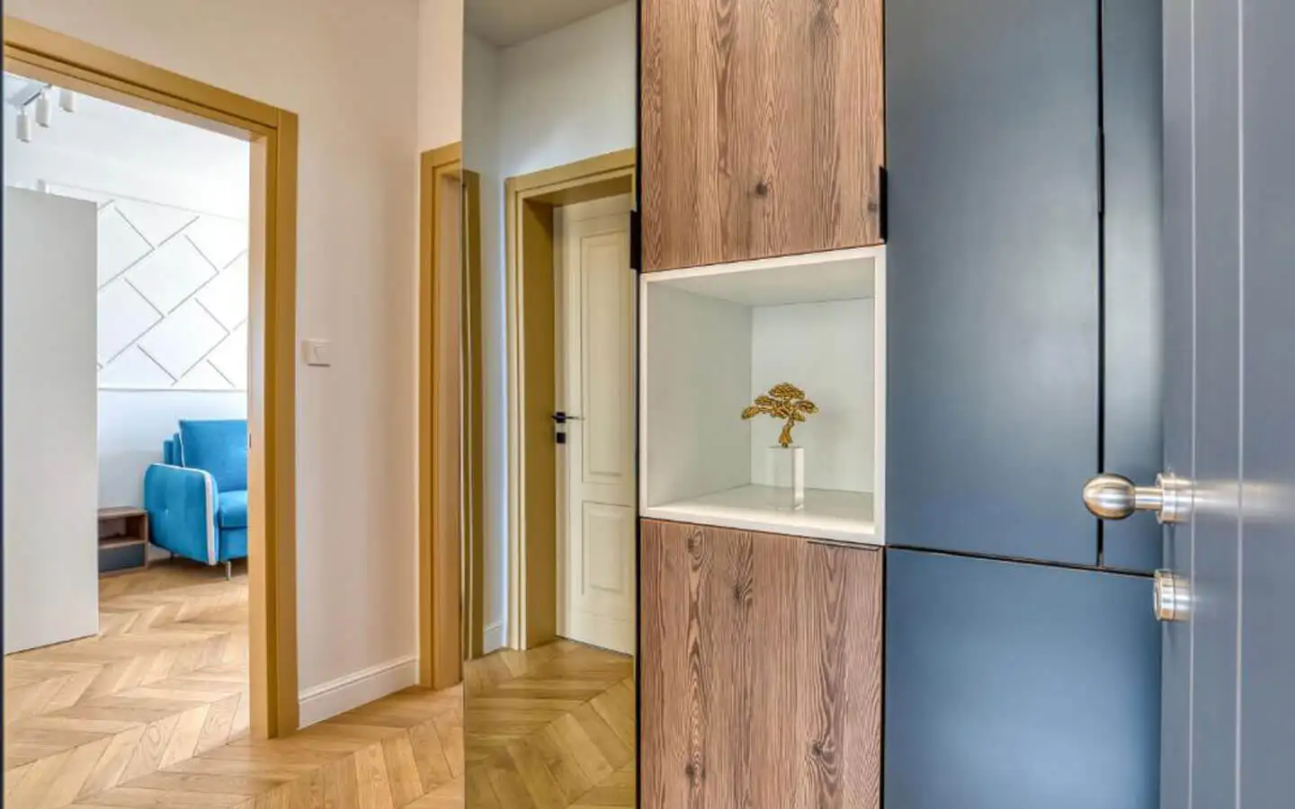 Villa 345m² in Montenegro, Budva. Priced at 1600000€ rent photo-24