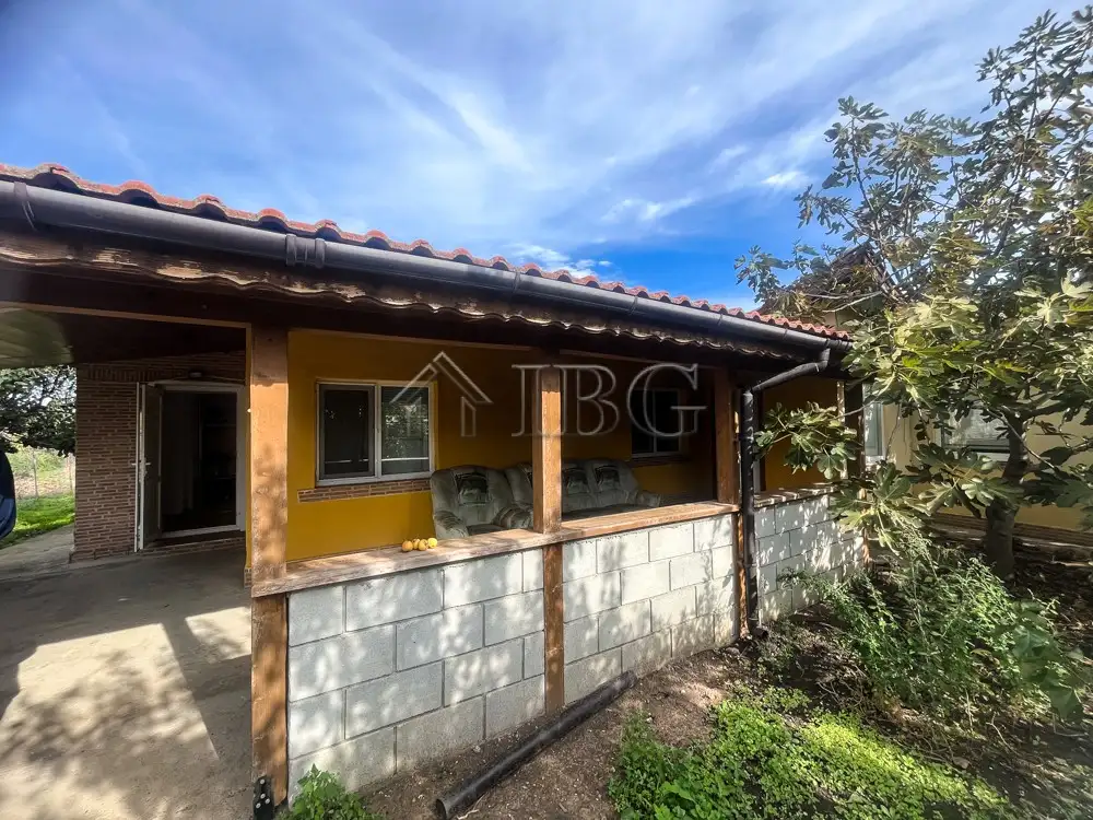House 100m² in Bulgaria, Kavarna. Priced at 65000€ rent photo-1