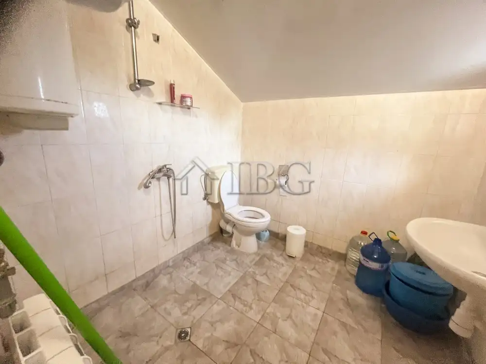House 100m² in Bulgaria, Kavarna. Priced at 65000€ rent photo-11