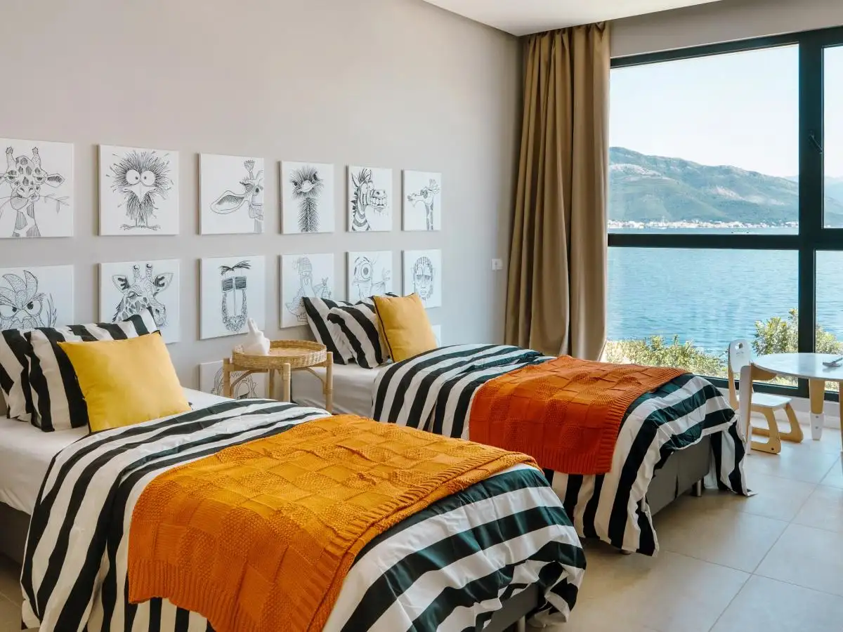 House 200m² in Montenegro, Krasici. Priced at 540000€ rent photo-3