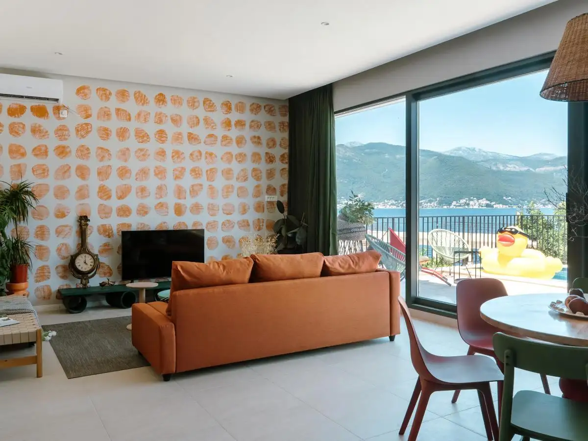 House 200m² in Montenegro, Krasici. Priced at 540000€ rent photo-11