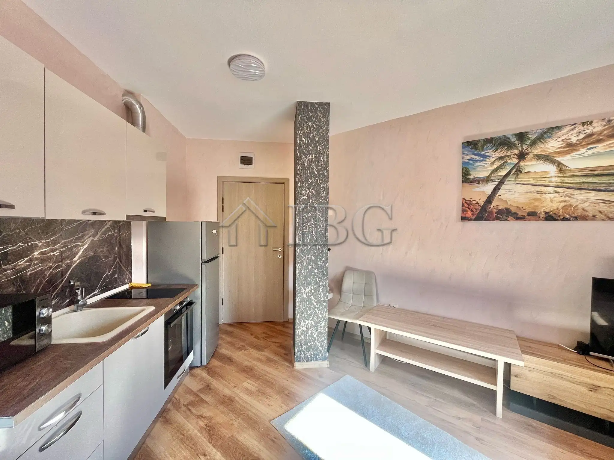 Flat 50m² in Bulgaria, Sunny Beach. Priced at 46000€ rent photo-3