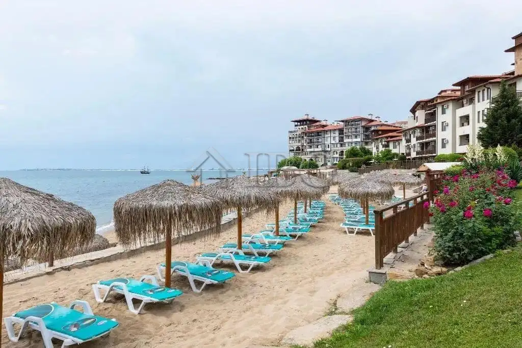Flat 111m² in Bulgaria, Sveti Vlas. Priced at 160000€ rent photo-3