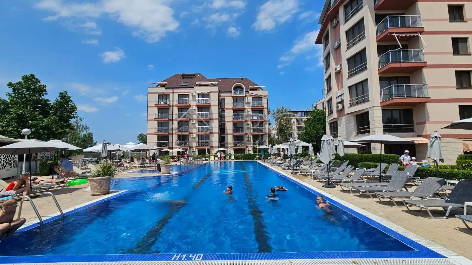 Flat 42m² in Bulgaria, Sunny Beach. Priced at 64000€ rent photo-2