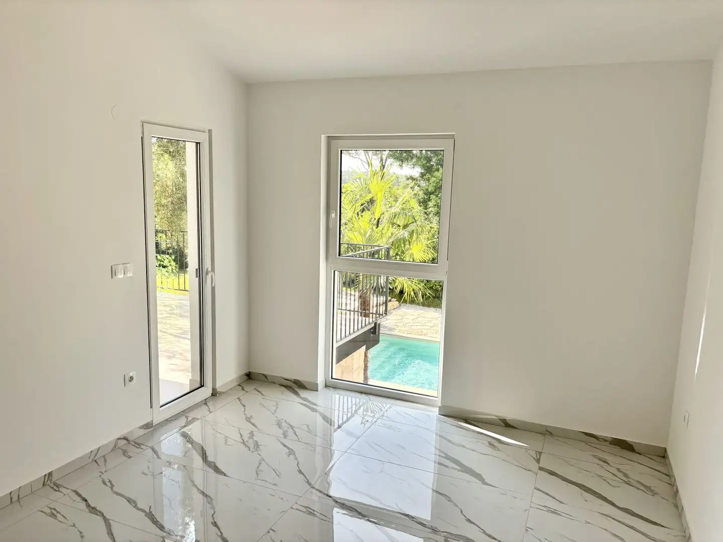 Villa 372m² in Croatia, Umag. Priced at 1490000€ rent photo-10