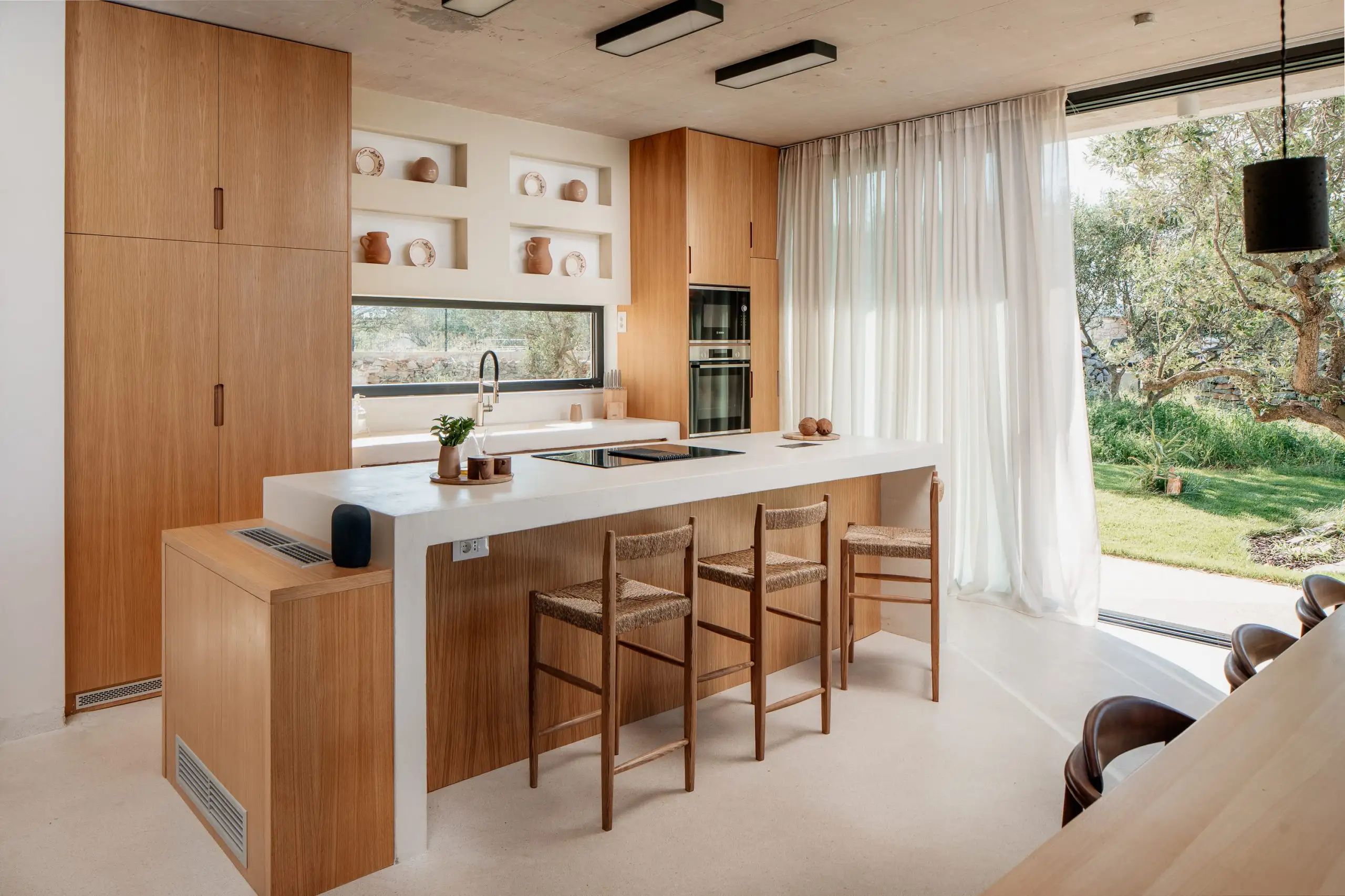 House 320m² in Croatia, Solta. Priced at 2000000€ rent photo-49