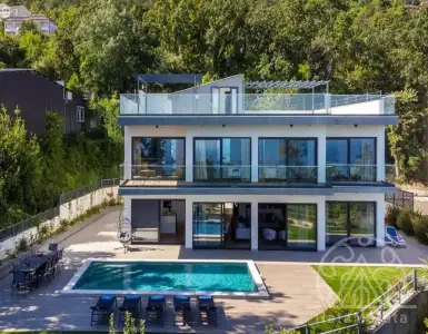 Buy in Croatia for 1800000€