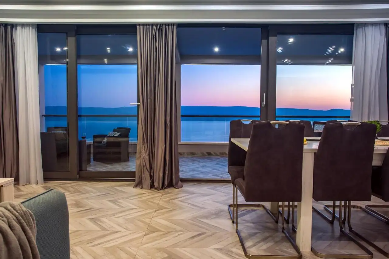House 700m² in Croatia, Omis. Priced at 2550000€ rent photo-13