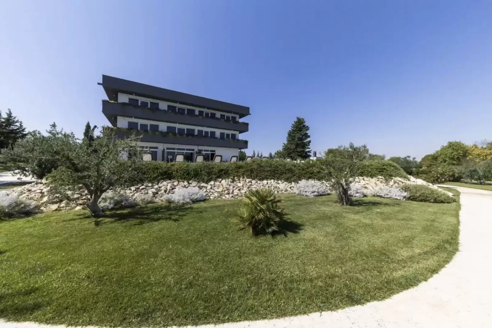House 600m² in Croatia, Zadar. Priced at 1200000€ rent photo-7