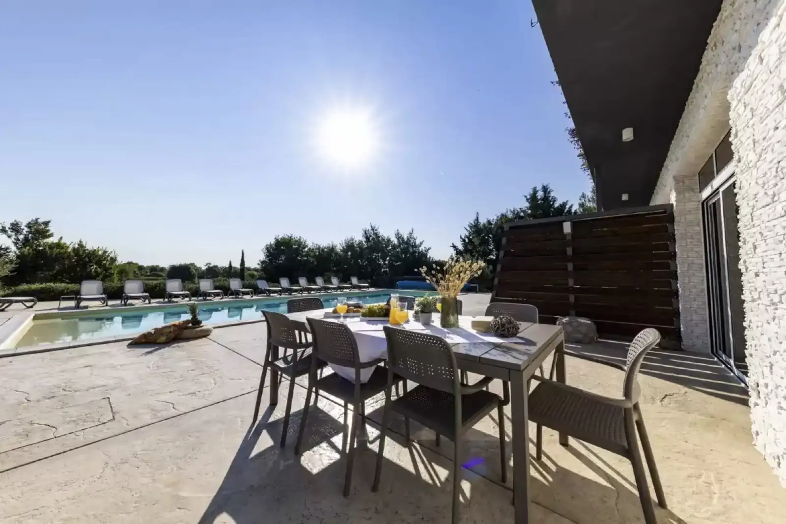 House 600m² in Croatia, Zadar. Priced at 1200000€ rent photo-18