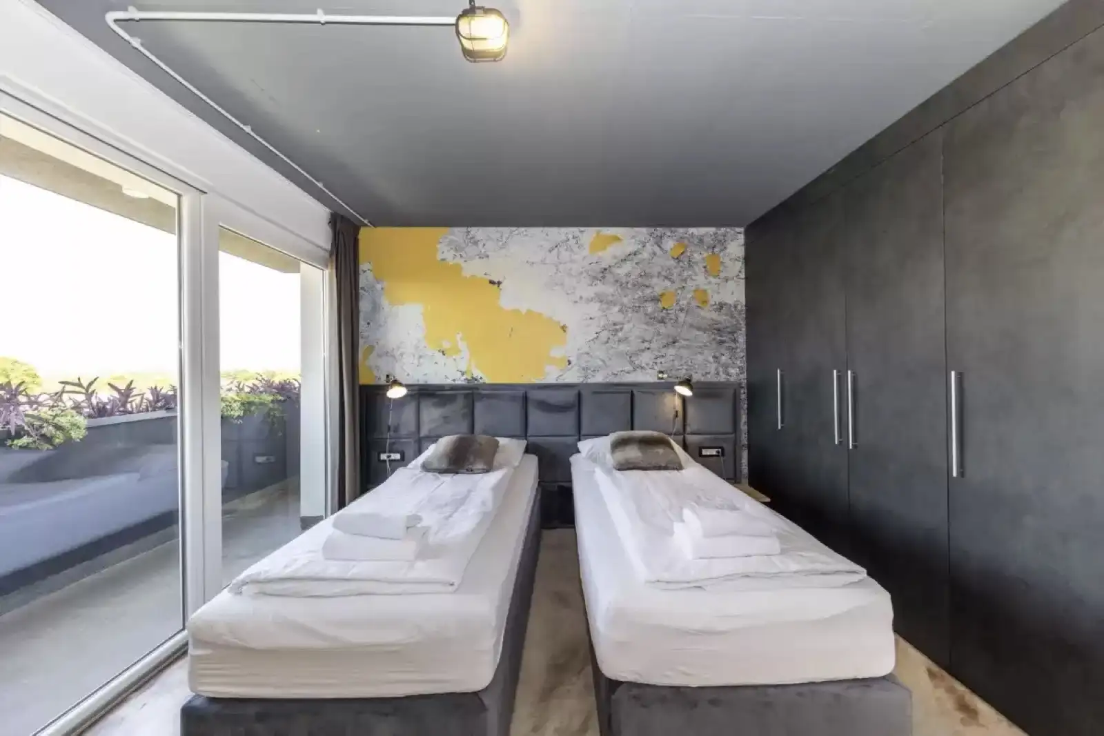 House 600m² in Croatia, Zadar. Priced at 1200000€ rent photo-22