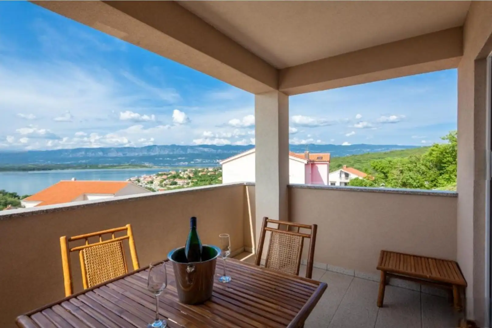Hotels 365m² in Croatia, Klimno. Priced at 1650000€ rent photo-16