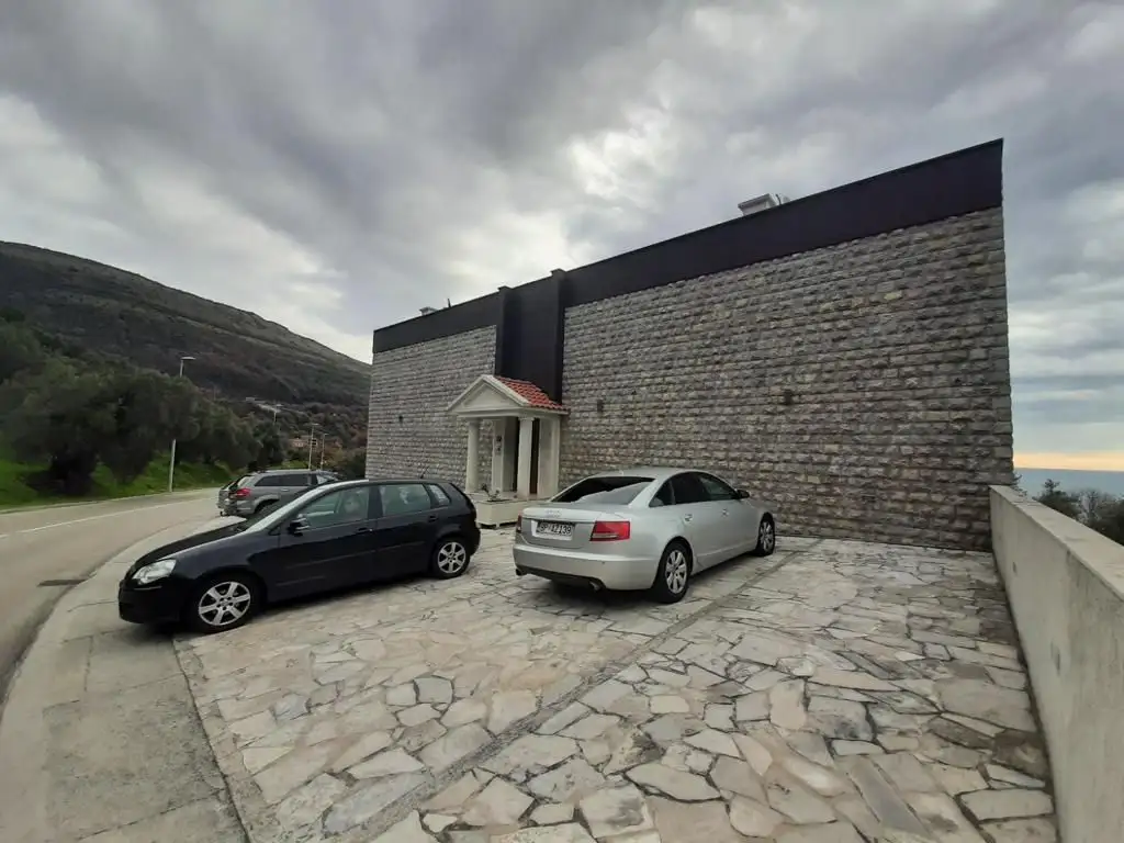 Flat 54m² in Montenegro, Petrovac. Priced at 160000€ rent photo-5