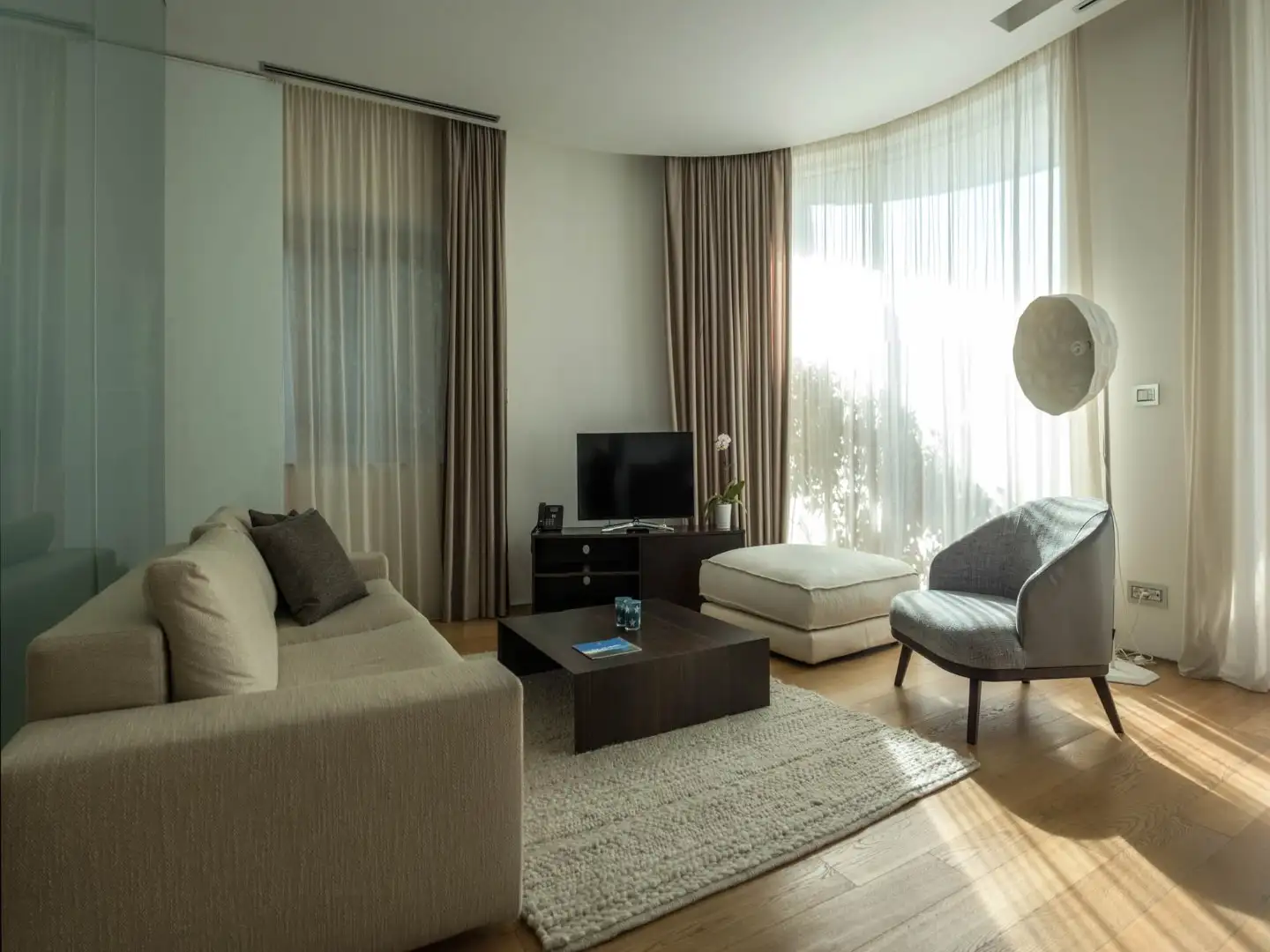 Flat 95m² in Montenegro, Budva. Priced at 1020000€ rent photo-12