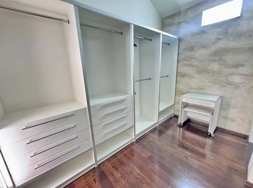 Flat 129m² in Montenegro, Dobrota. Priced at 449900€ rent photo-6