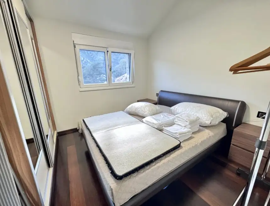 Flat 129m² in Montenegro, Dobrota. Priced at 449900€ rent photo-12