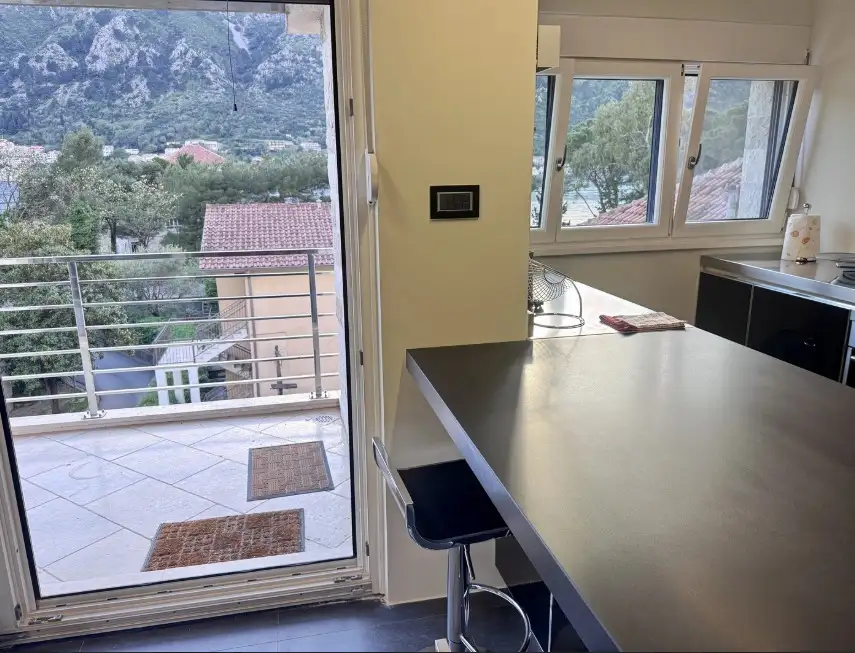 Flat 129m² in Montenegro, Dobrota. Priced at 449900€ rent photo-21