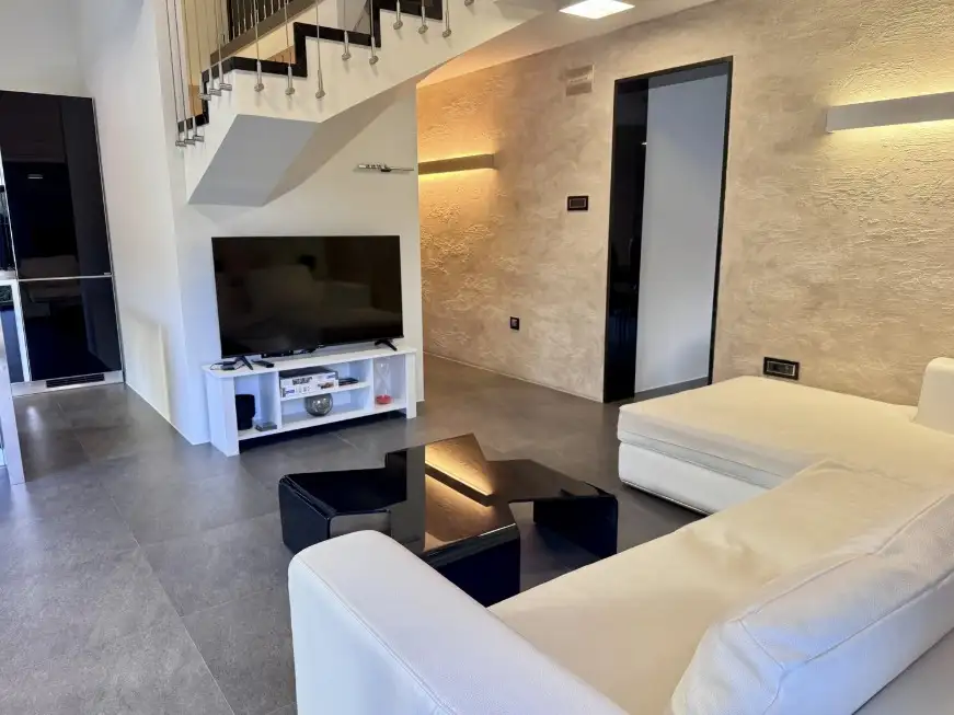 Flat 129m² in Montenegro, Dobrota. Priced at 449900€ rent photo-28
