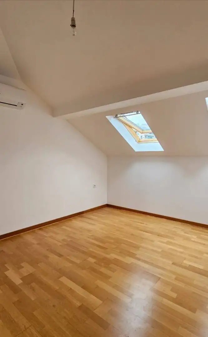 Flat 100m² in Montenegro, Budva. Priced at 240000€ rent photo-4