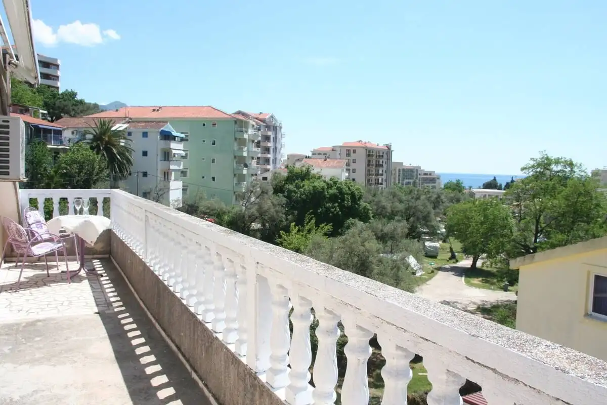 Flat 63m² in Montenegro, Becici. Priced at 120000€ rent photo-4