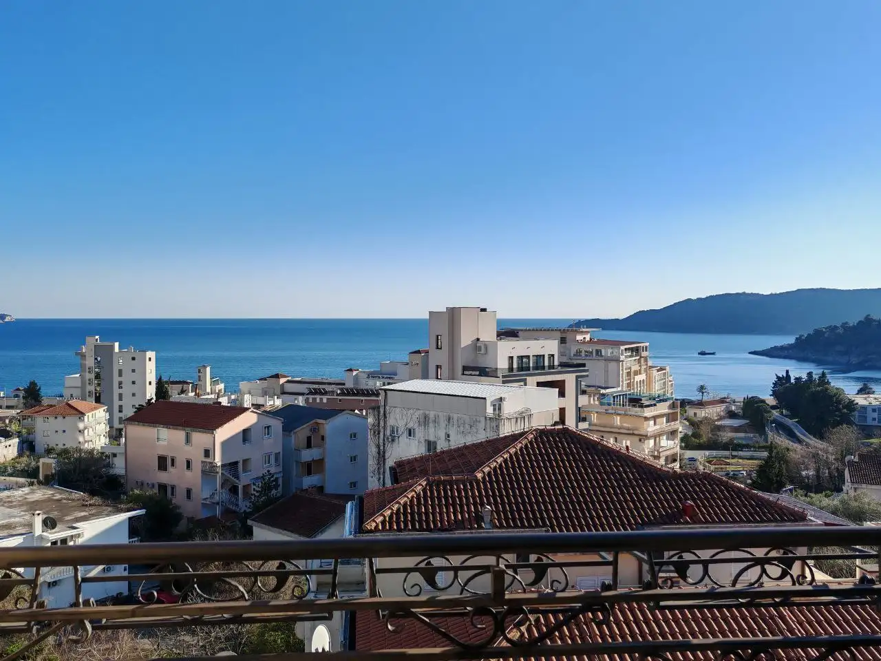 Flat 38m² in Montenegro, Becici. Priced at 95000€ rent photo-1