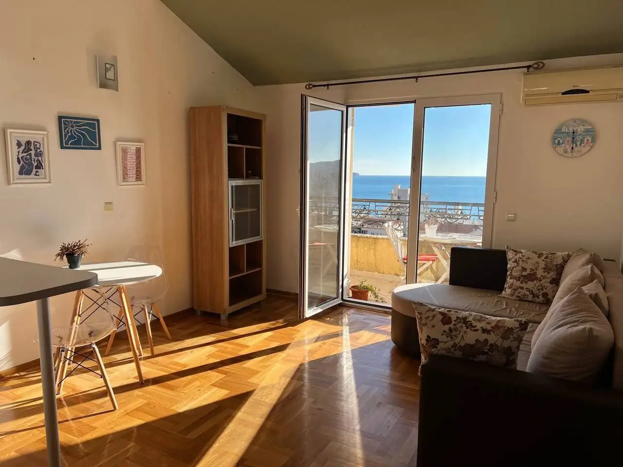 Flat 38m² in Montenegro, Becici. Priced at 95000€ rent photo-9