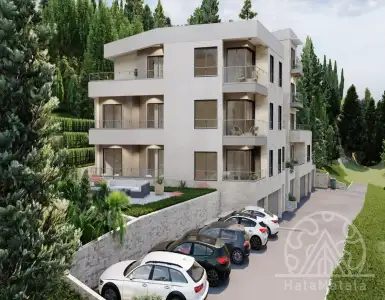 Buy in Montenegro for 194570€
