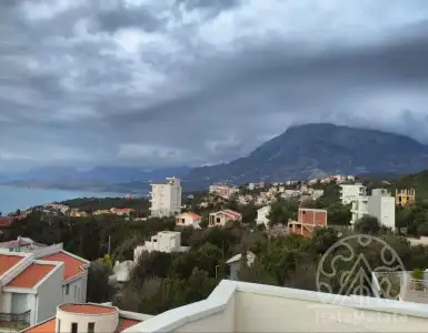 Buy in Montenegro for 400000€