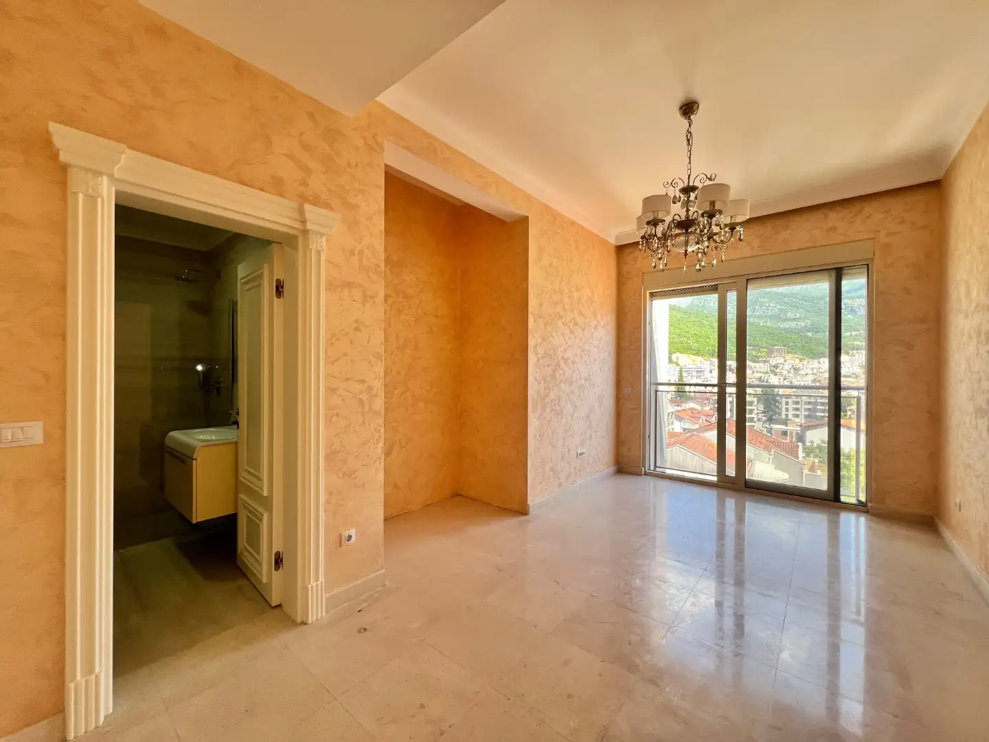 Flat 640m² in Montenegro, Budva. Priced at 1050000€ rent photo-30