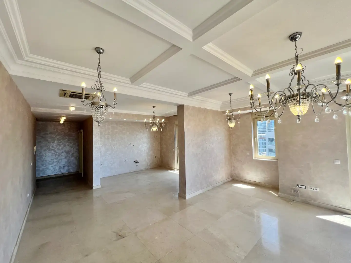 Flat 640m² in Montenegro, Budva. Priced at 1050000€ rent photo-38