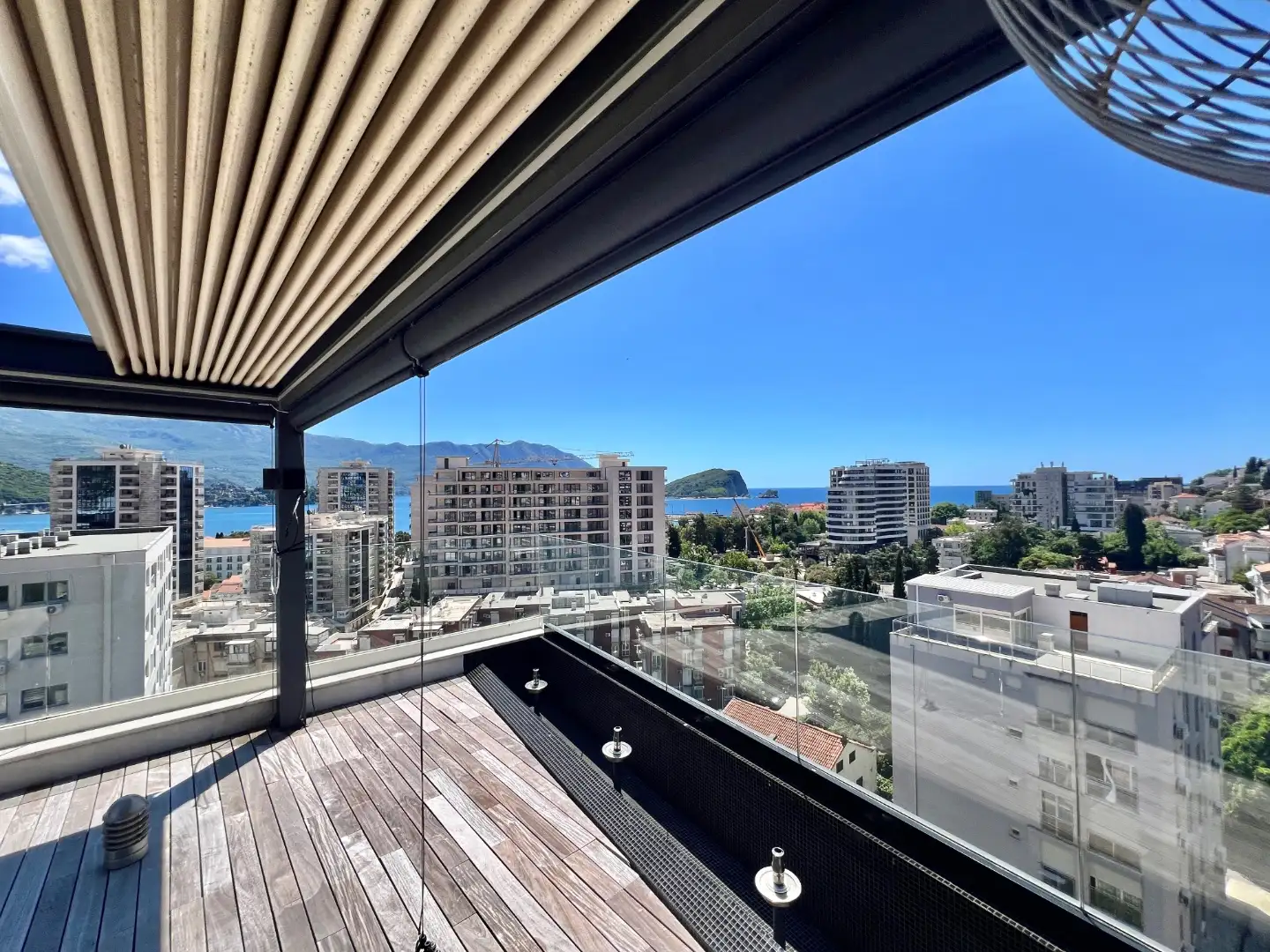Flat 640m² in Montenegro, Budva. Priced at 1050000€ rent photo-70