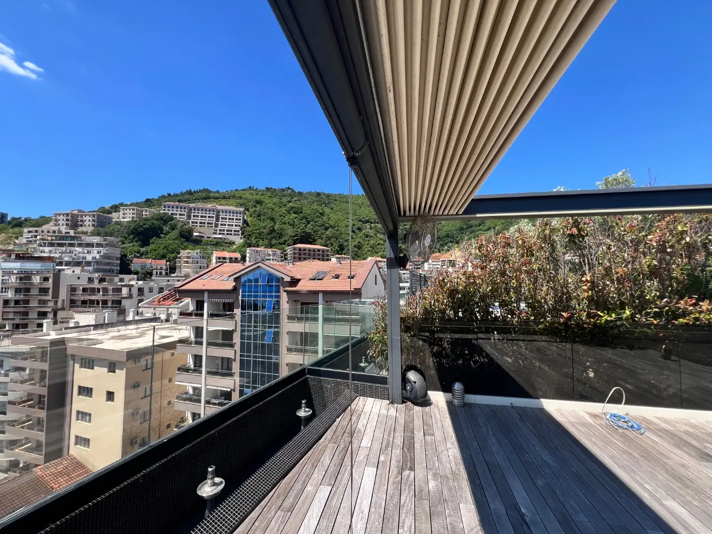 Flat 640m² in Montenegro, Budva. Priced at 1050000€ rent photo-73
