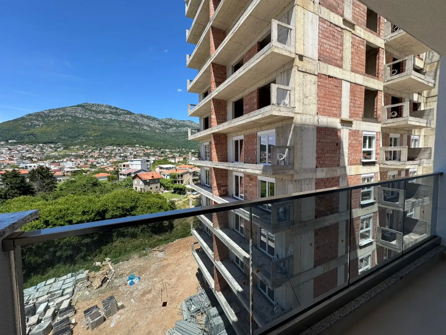 Flat 36m² in Montenegro, Bar. Priced at 90000€ rent photo-8