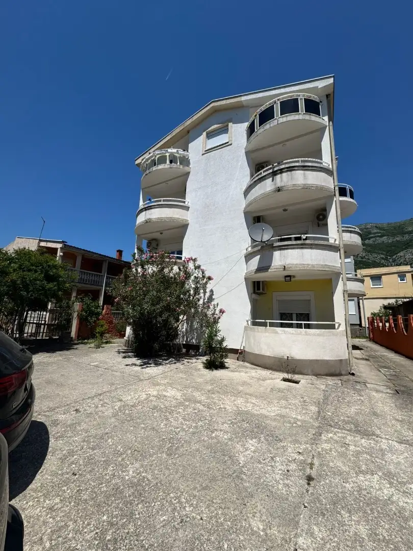Flat 51m² in Montenegro, Sutomore. Priced at 79000€ rent photo-12