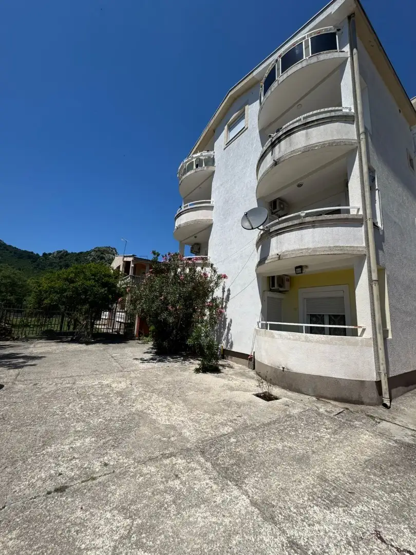 Flat 51m² in Montenegro, Sutomore. Priced at 79000€ rent photo-13