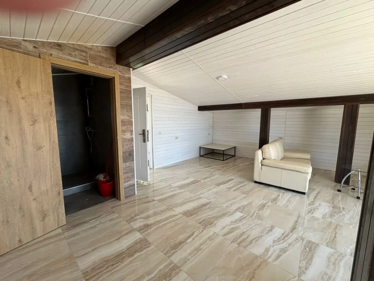 House 200m² in Montenegro, Sutomore. Priced at 210000€ rent photo-3