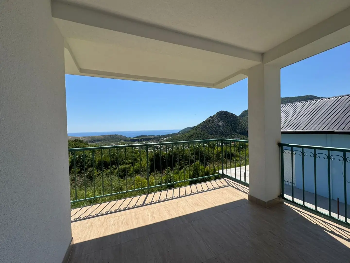 House 200m² in Montenegro, Sutomore. Priced at 210000€ rent photo-19
