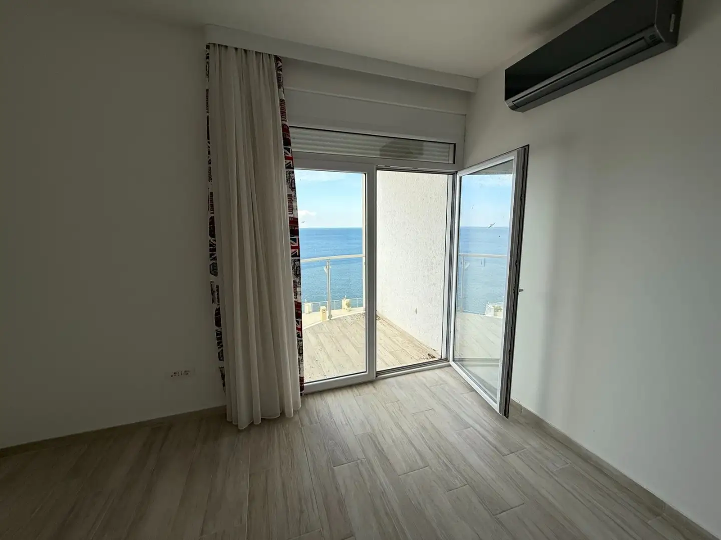 Flat 95m² in Montenegro, Dobra Voda. Priced at 240000€ rent photo-4