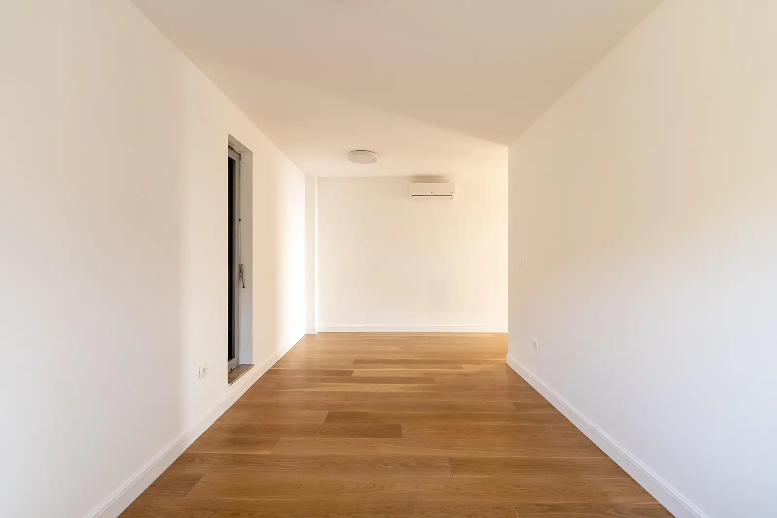 Flat 160m² in Montenegro, Przno. Priced at 499000€ rent photo-5