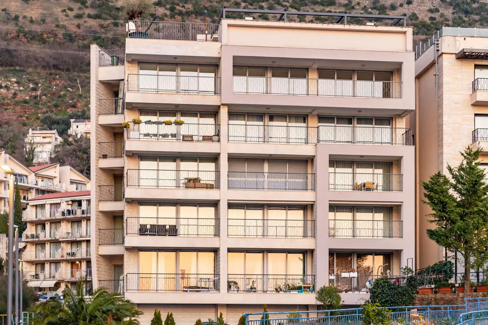 Flat 160m² in Montenegro, Przno. Priced at 499000€ rent photo-22