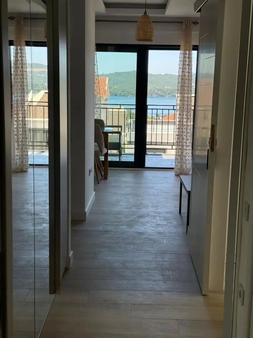 Flat 70m² in Montenegro, Tivat. Priced at 600000€ rent photo-12